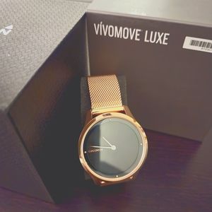 BRAND NEW: Garmin Vivomove Luxe, Hybrid Smartwatch, Rose Gold Milanese Band